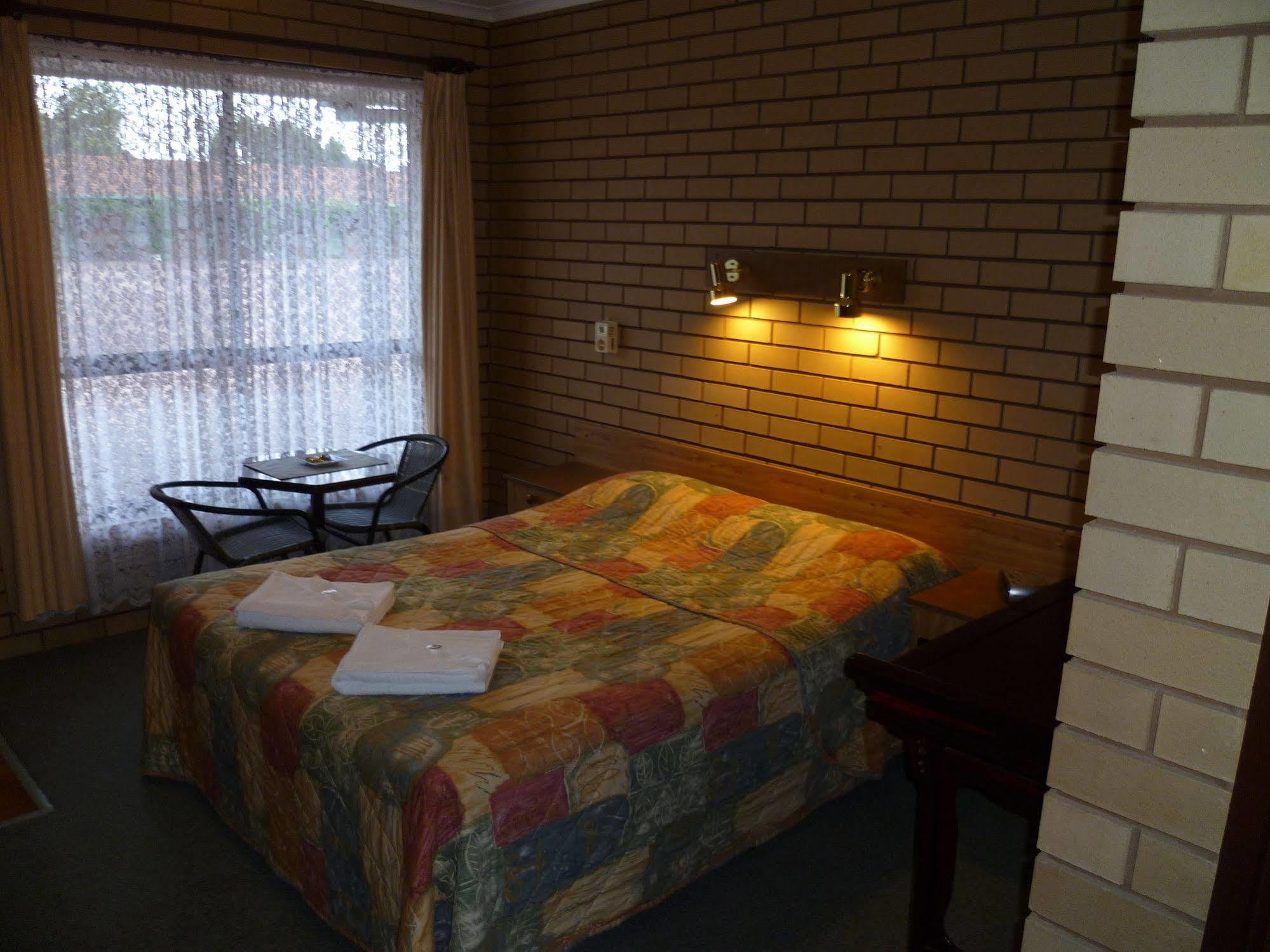 Birch Motel Tocumwal Previously Known As Kanimbla Motor Inn 外观 照片